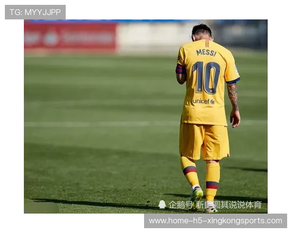 巴萨克里斯滕森后场组织练习：提升球队进攻核心